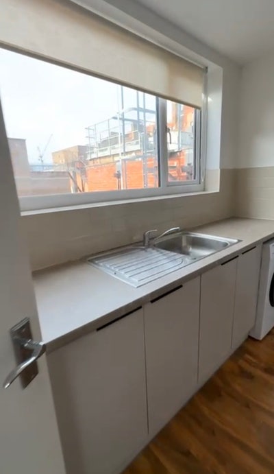 Single spacious room available in RG1, Main Photo