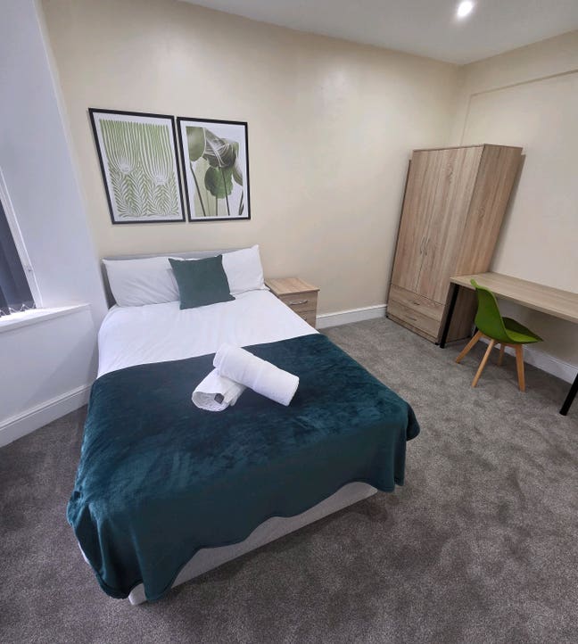 ALL NEW: Stunning Refurbished Rooms in Smethwick Main Photo
