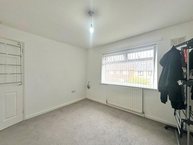 Room for rent  Main Photo