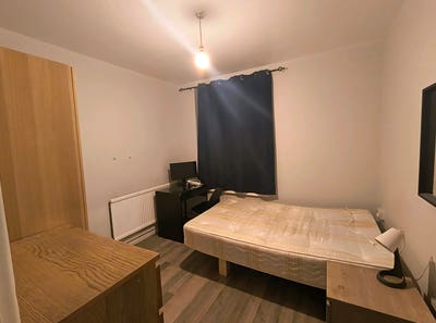 Double room available NOW in Stockwell ✨ Main Photo