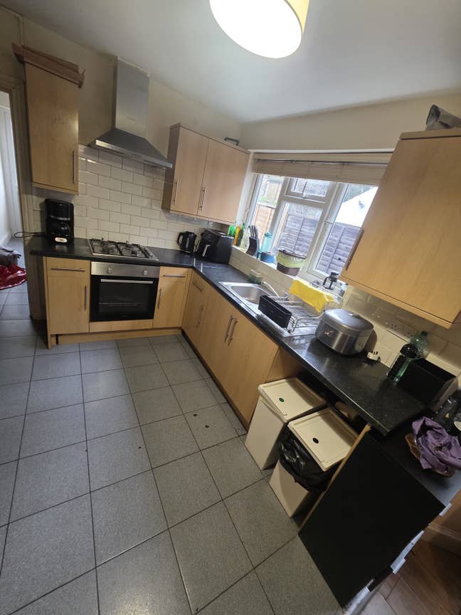 Small Double Room  Main Photo