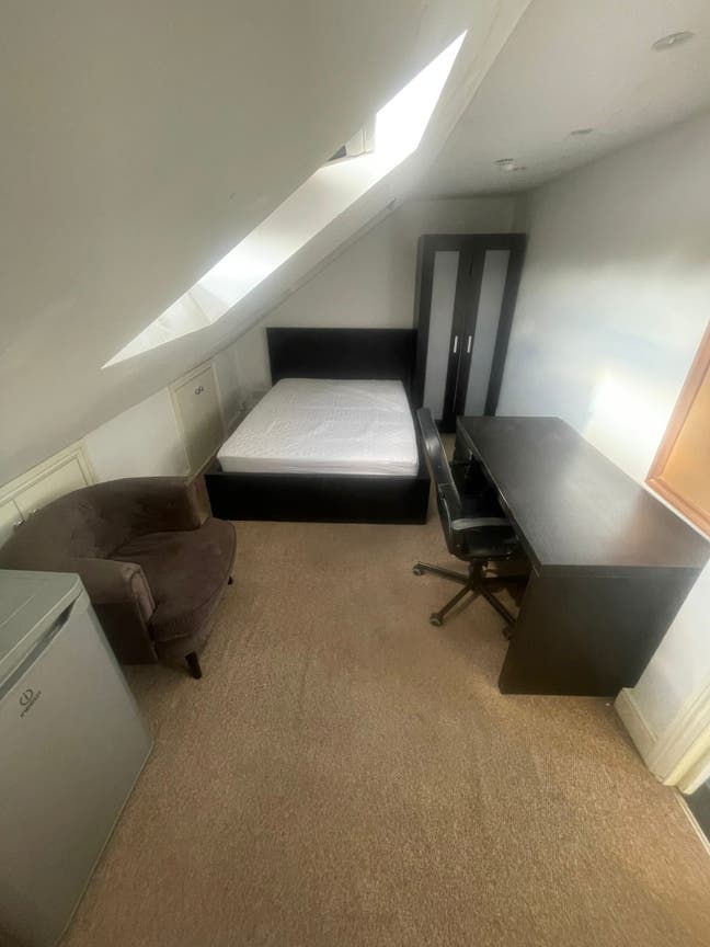 🏡 Spacious Double Room – St Barnabas Rd Main Photo