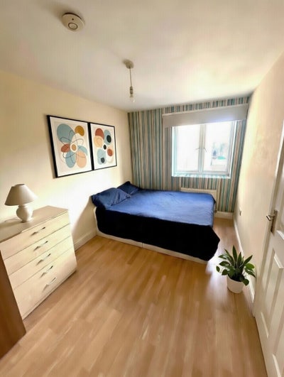 *Modern Flat - Double for Single - New Flooring* Main Photo