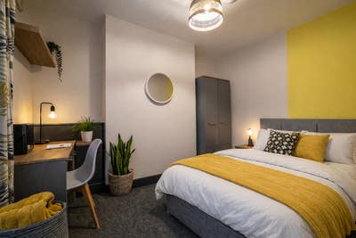 Double Room close to Newark Town Centre Main Photo