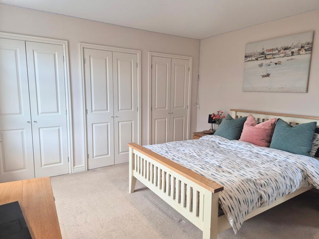 Large Double Room - All Bills Included Main Photo