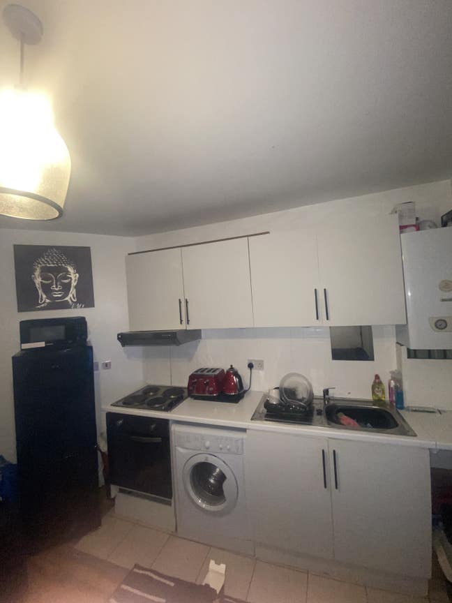 Studio flat Main Photo