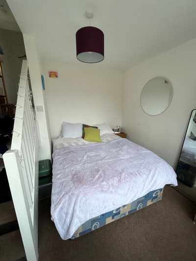 Double Room available in West Hampstead Main Photo