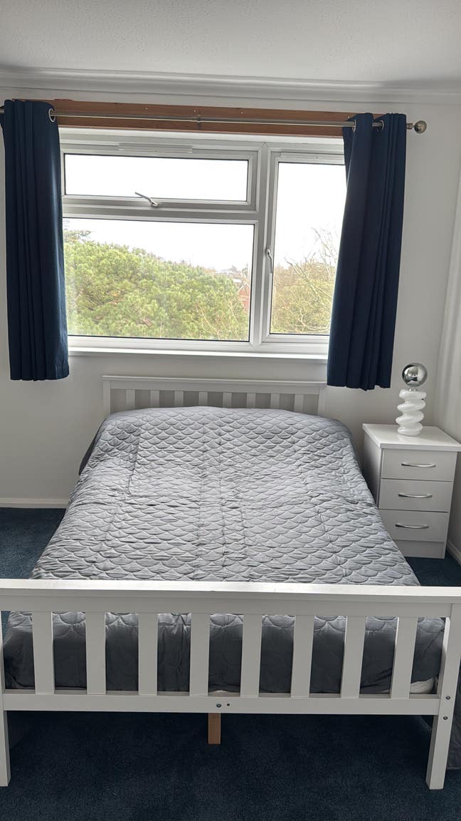 Room in a shared flat Main Photo