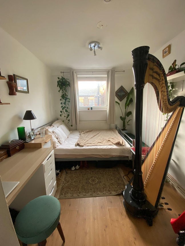 Long term flatmate wanted in Hoxton  Main Photo