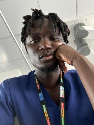 31 year old Male seeks a double room Main Photo