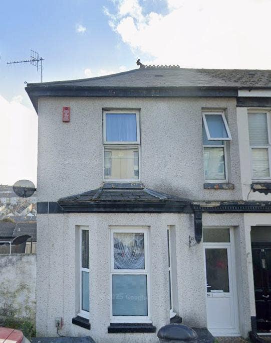 Quaint two-bedroom house close to Babcock ✨ Main Photo