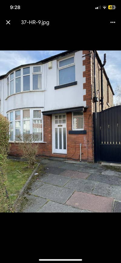 Ground Floor Room to Rent - Female Only Main Photo