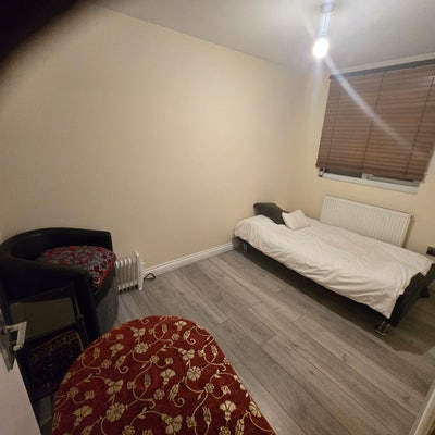    Double room  in  female house Main Photo