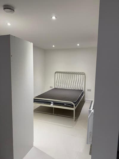 Self-Contained Annex for Single Professional  Main Photo