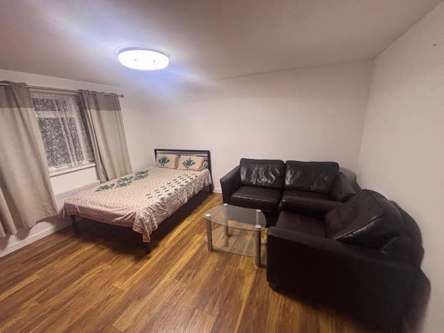 ✨Double Room in 2-Bed Flat|including bills| SL3  Main Photo