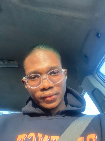 Looking to buddy up for a 2 Bed 2 Bath. Main Photo