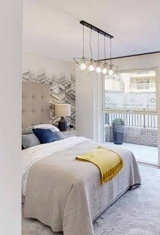 ✨ Bright Double Room + Private Balcony  Main Photo