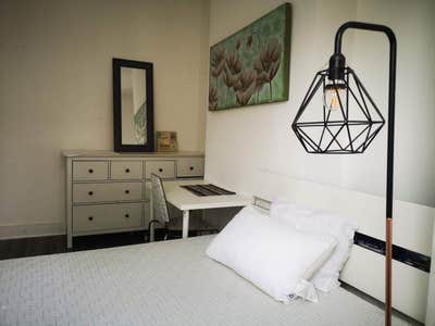  🏡Stylish  Double  Room in  E15✨ Main Photo