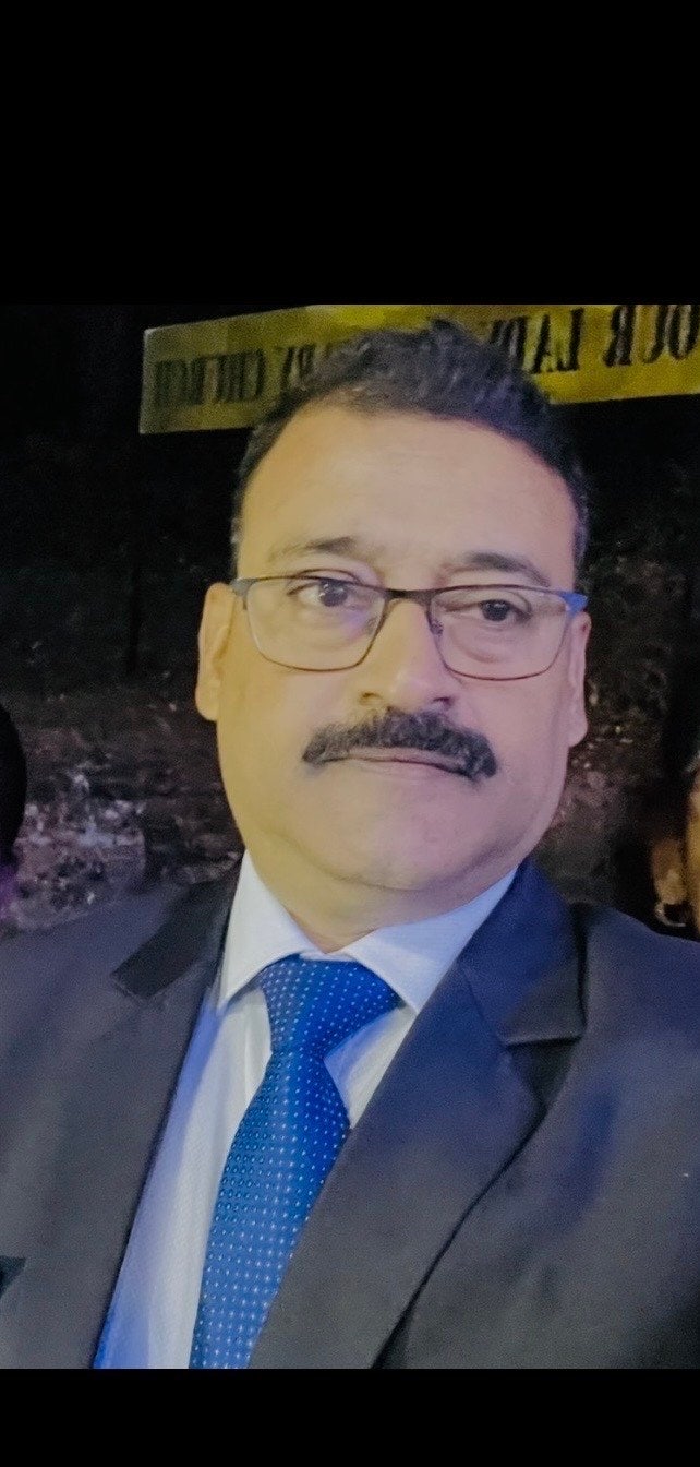 Professional looking for Spacious Double Room Main Photo