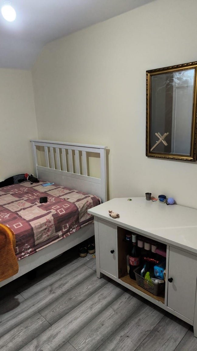 Large double room available  Main Photo