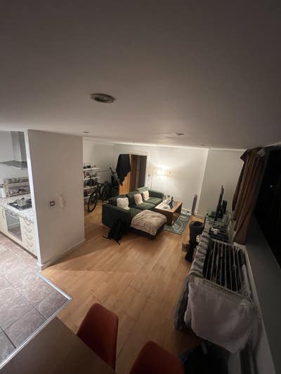 Modern two-bedroom flat available with Concierge Main Photo
