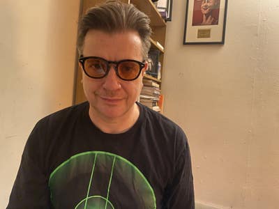 I’m a professional comedian/speaker and wri... Main Photo