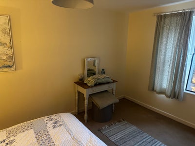 Room to rent in spacious flat in Ramsbury  Main Photo