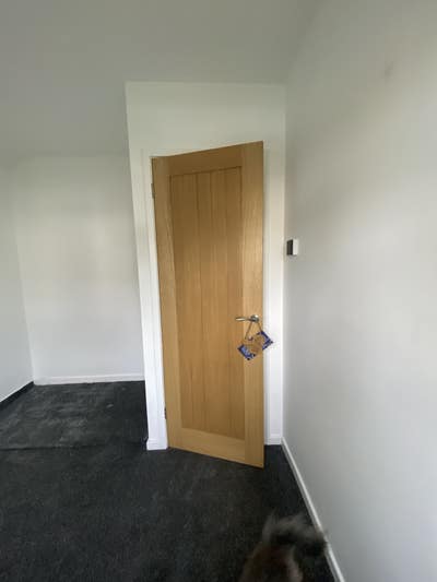 Unfinished fair size single bedroom  Main Photo