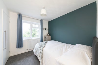 Double bedroom in Professional Co-living Home Main Photo