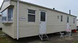 Static three bedroom caravan in Minster Sheppey Main Photo