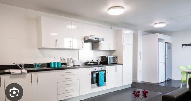 En-Suite Single Room for Students – LU1 – &pound;138.50  Main Photo