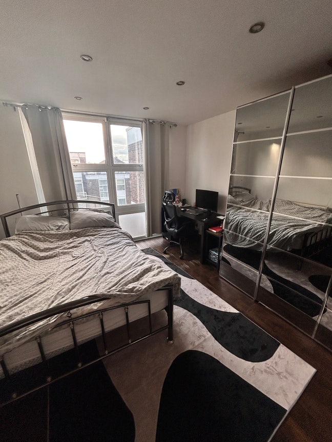 Double En-Suite near Primrose Hill Main Photo