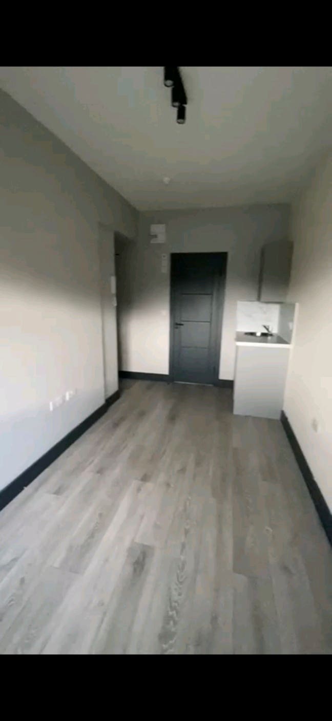 Studio for rent Main Photo