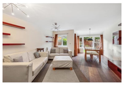 Double Room Available  Main Photo