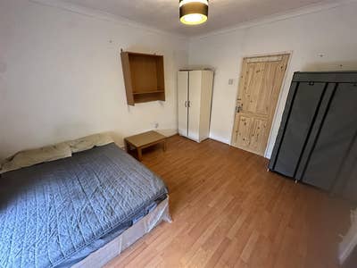 Furnished room to rent in Elephant and Castle Main Photo