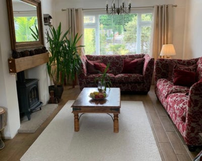 Elegant south facing en-suite double bedroom  Main Photo