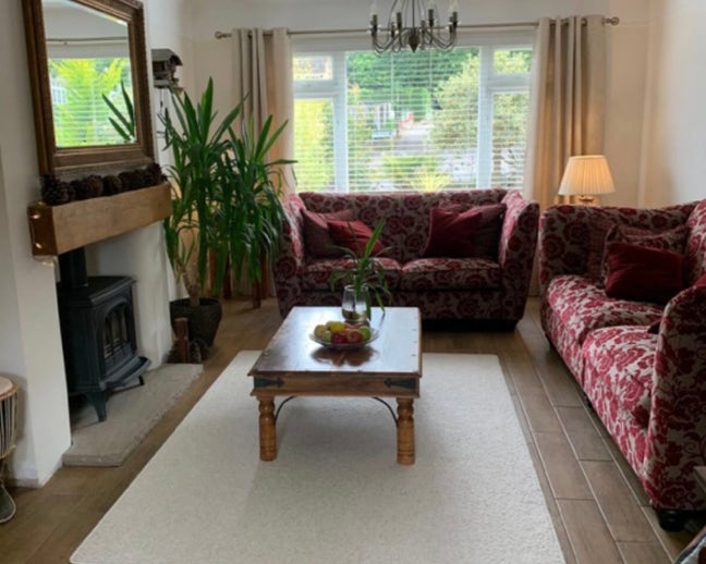 Elegant south facing en-suite double bedroom  Main Photo