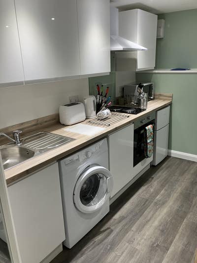 Small self contained studio in Patcham Brighton Main Photo