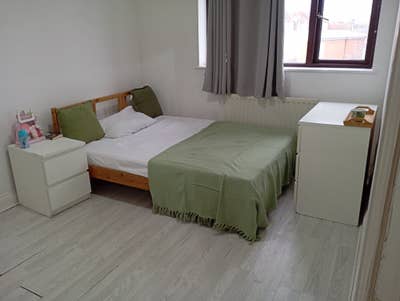 Double room in Canning Town Main Photo