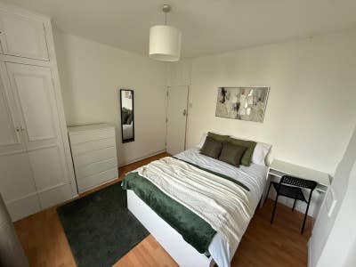 Beautifully furnished home in Bethnal Green! Main Photo