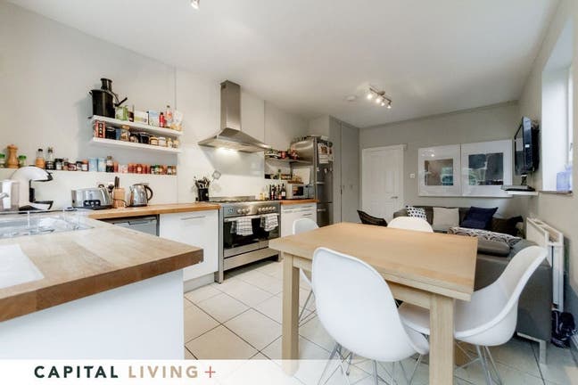 Lovely Double Room On Quiet Road SW6 Main Photo