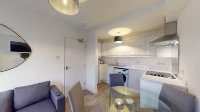 Double room Goldhawk road W12 near tube Main Photo