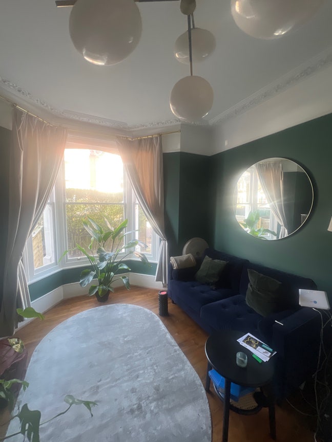 Large Double Room Upper Holloway Main Photo