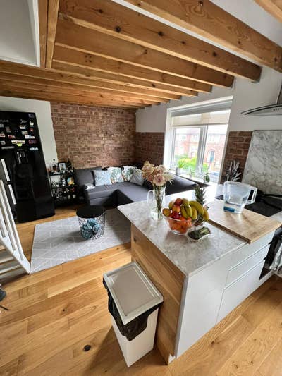 Lovely 1 Bedroom Flat in Whitecit/ Bills Included! Main Photo