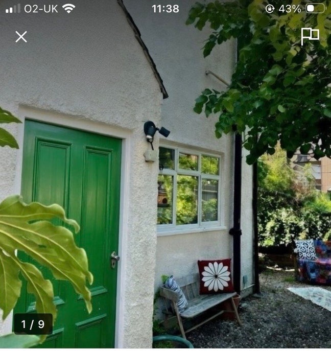 Wimbledon Two bedroom house avail now  Main Photo