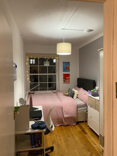 Room in King’s Cross for Rent  Main Photo