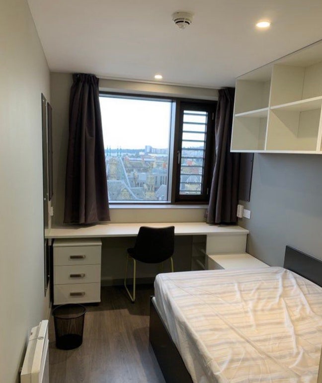 Tenancy take over Main Photo