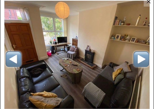 Double room available in 2 bed house.  Main Photo