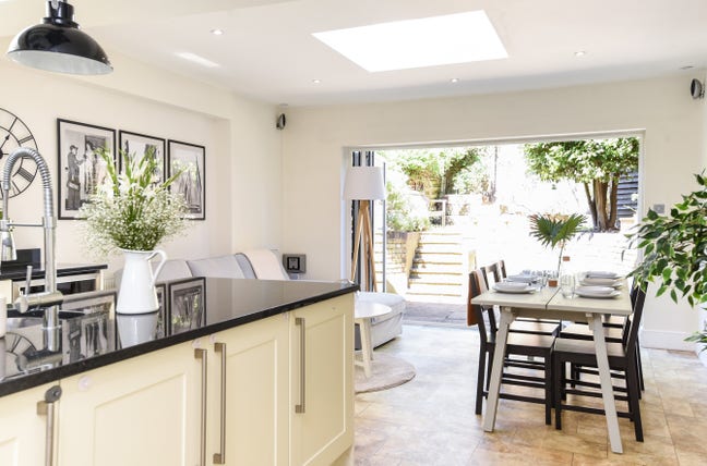 2 Gorgeous Double Rooms near Wandsworth Station! Main Photo