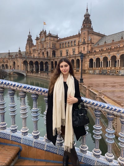 Friendly student seeking a girly & peaceful home Main Photo